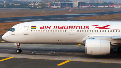 3B-NBQ - Air Mauritius Airbus A350-900