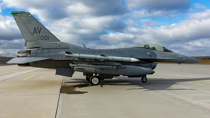 89-2001 - USA - Air Force Lockheed Martin F-16C Fighting Falcon