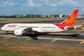 VT-ANR - Air India Boeing 787-8 Dreamliner