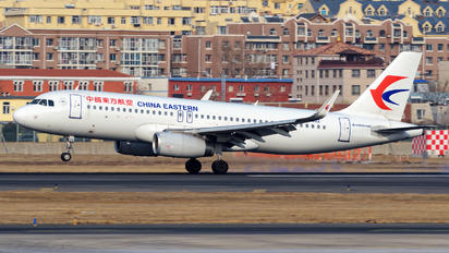 B-8222 - China Eastern Airlines Airbus A320