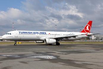 TC-JSI - Turkish Airlines Airbus A321