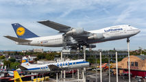 D-ABYM - Lufthansa Boeing 747-200 aircraft