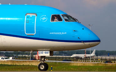 PH-EXE - KLM Cityhopper Embraer ERJ-190 (190-100)