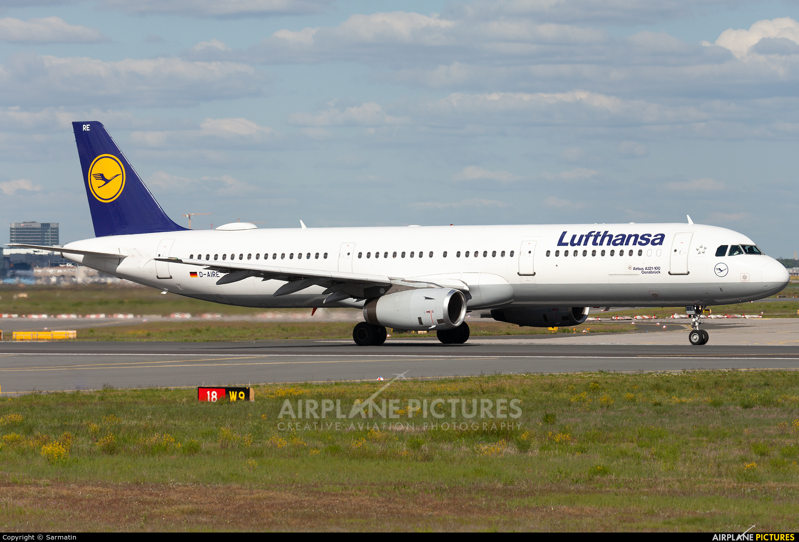 Lufthansa D-AIRE aircraft at Frankfurt