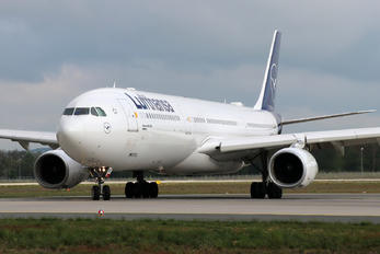 D-AIKO - Lufthansa Airbus A330-300