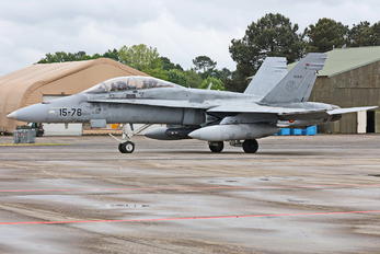 CE.15-07 - Spain - Air Force McDonnell Douglas EF-18B Hornet