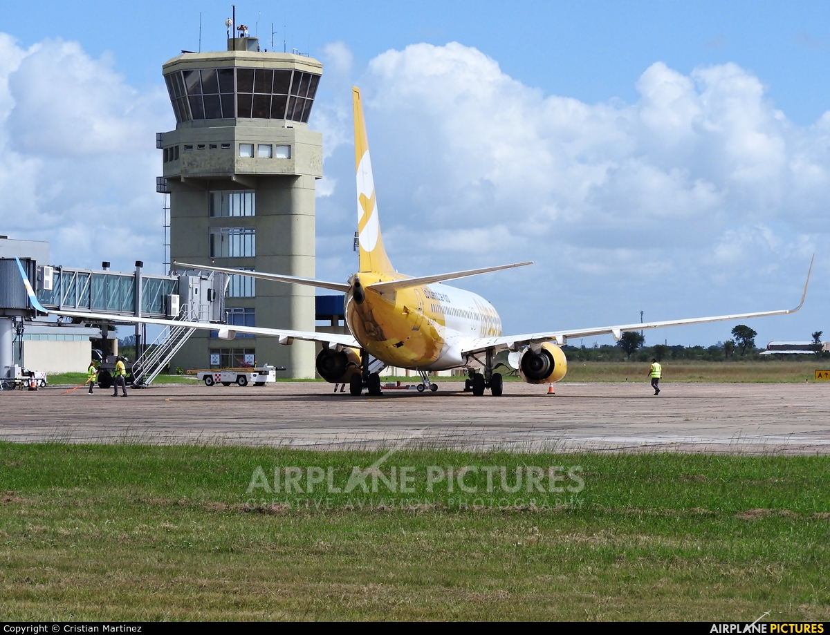 Flybondi LV-HQY aircraft at Corrientes