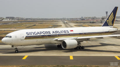 9V-SQJ - Singapore Airlines Boeing 777-200ER