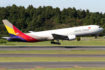 HL7507 - Asiana Cargo Boeing 767-300F