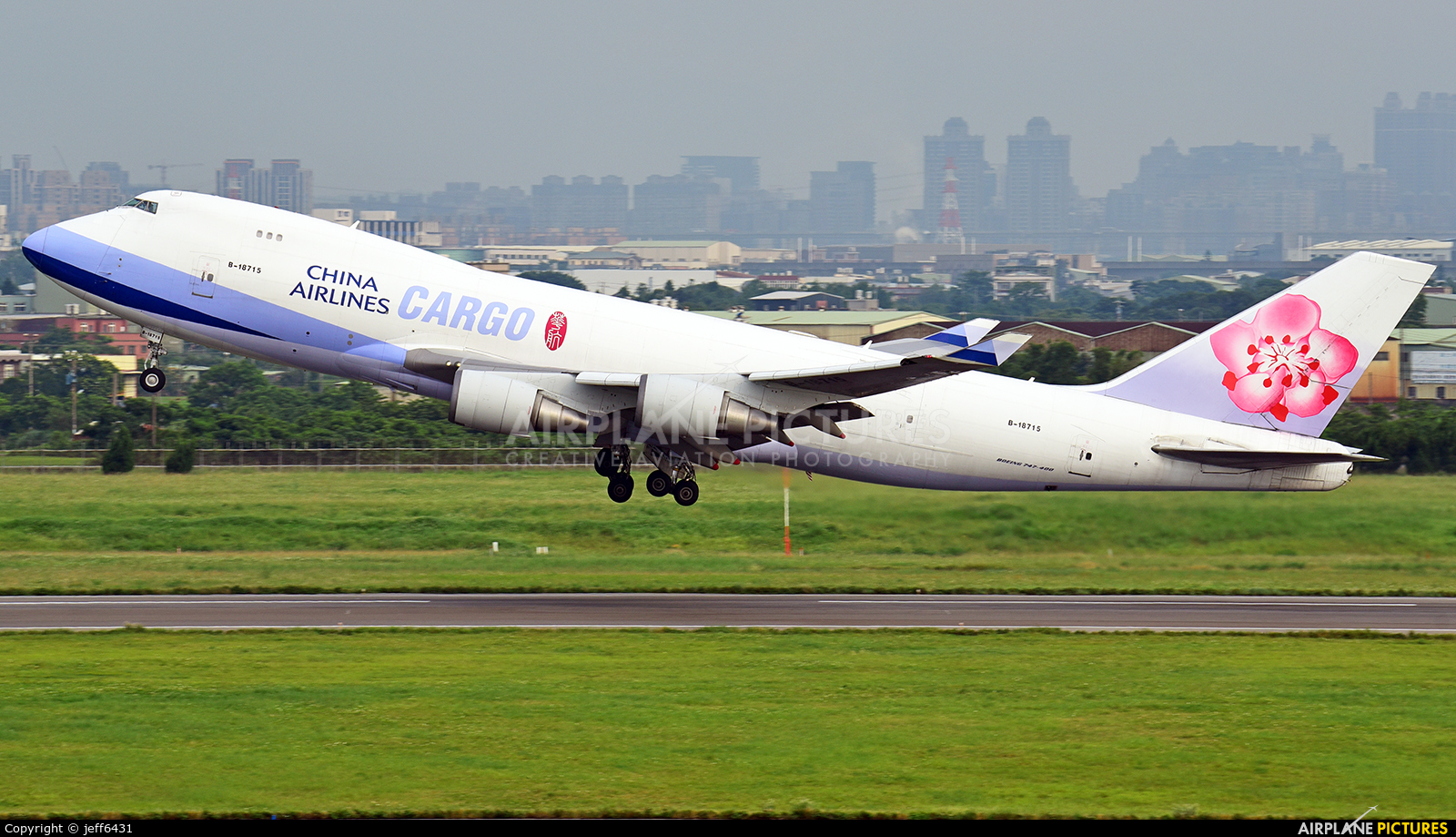 China Airlines Cargo B-18715 aircraft at Taipei - Taoyuan Intl