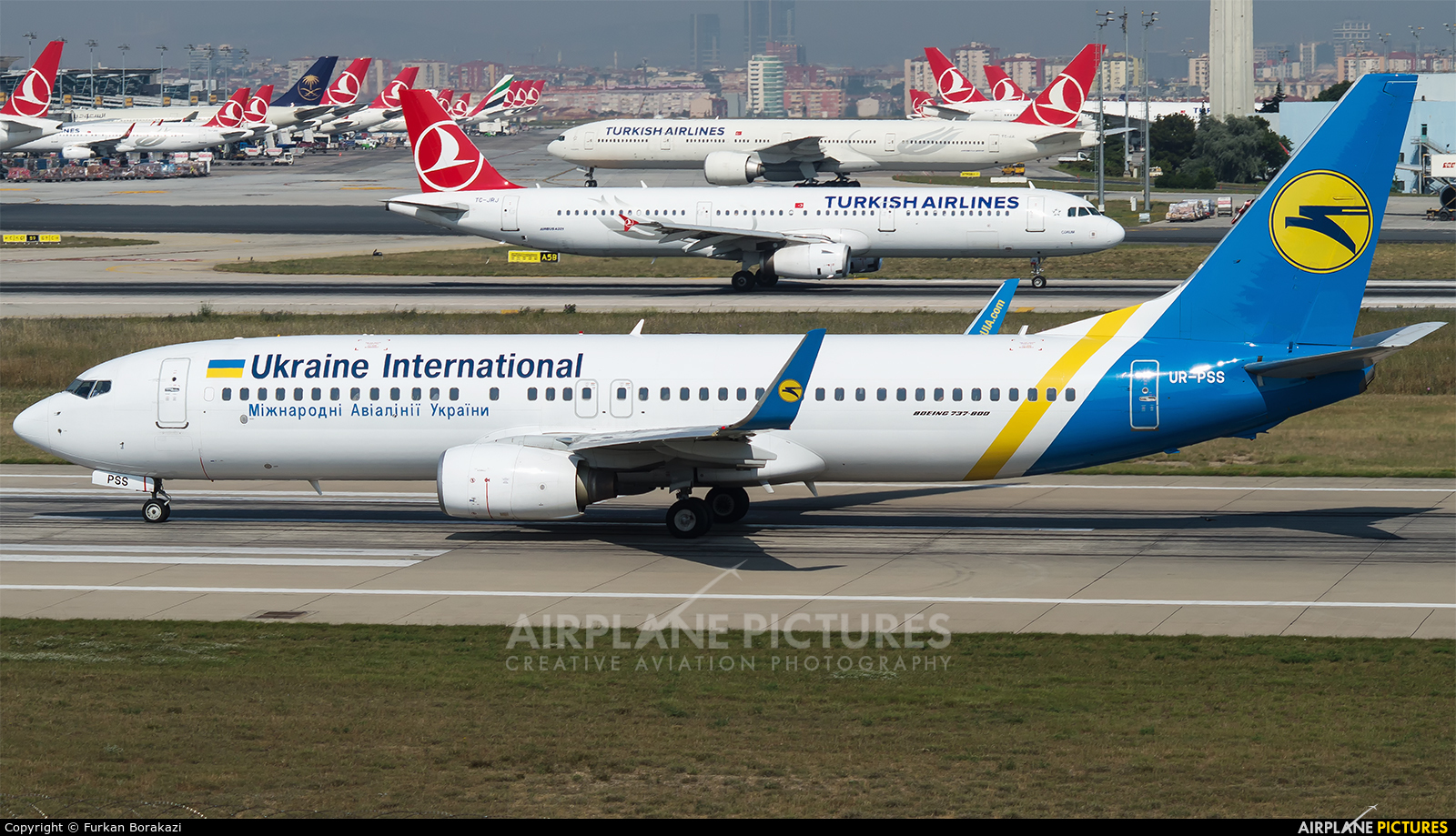Ukraine International Airlines UR-PSS aircraft at Istanbul - Ataturk