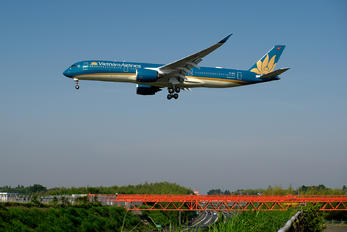 VN-A899 - Vietnam Airlines Airbus A350-900