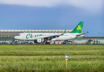 B-8370 - Spring Airlines Airbus A320