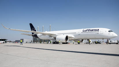 D-AIXN - Lufthansa Airbus A350-900