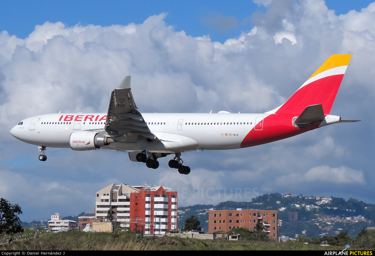 Iberia EC-MJA aircraft at Guatemala - La Aurora