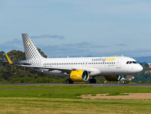 EC-NCG - Vueling Airlines Airbus A320 NEO
