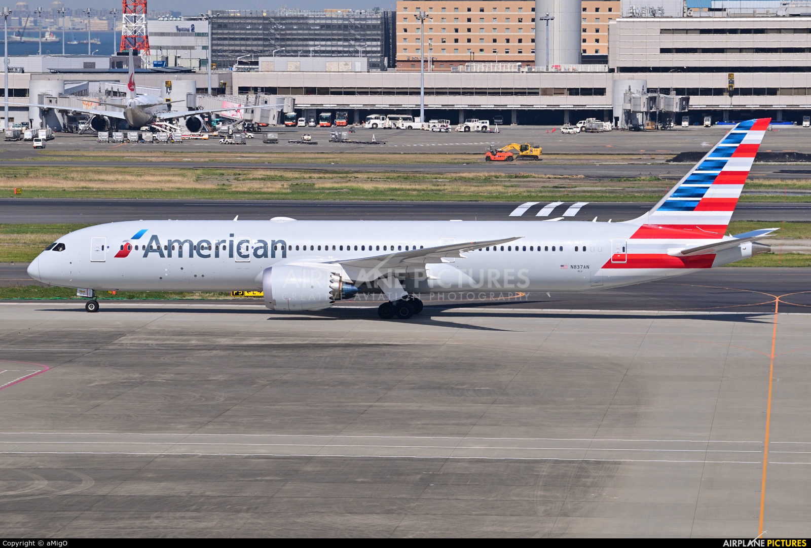 American Airlines N837AN aircraft at Tokyo - Haneda Intl