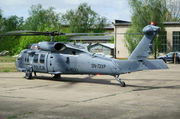 SN-72XP - Poland - Police Sikorsky S-70I Blackhawk