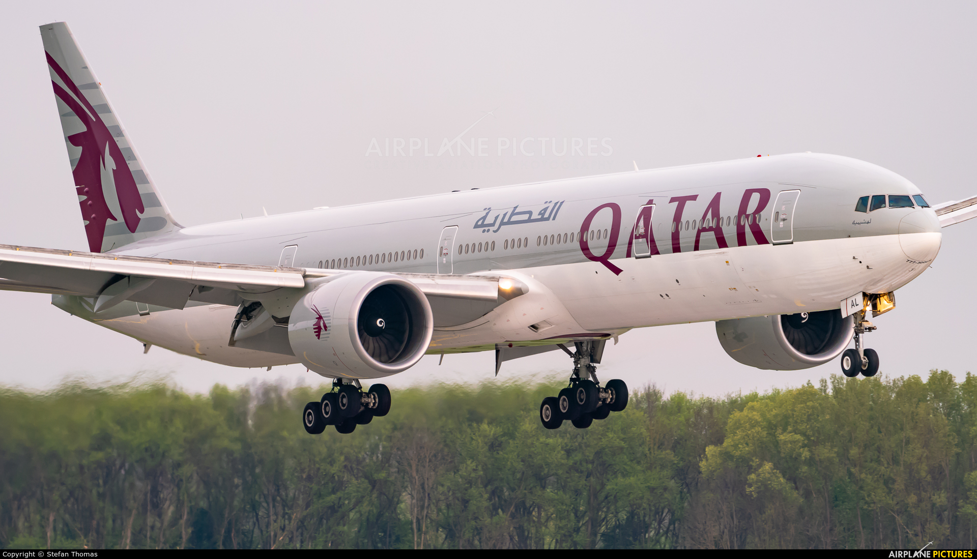 Boeing 777300er qatar airways