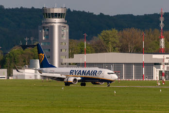 SP-RSS - Ryanair Sun Boeing 737-8AS