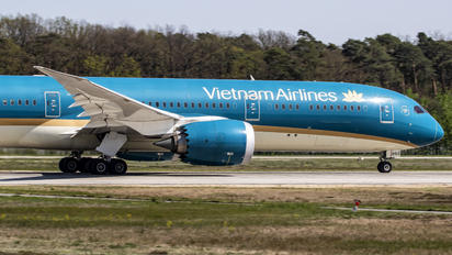VN-A862 - Vietnam Airlines Boeing 787-9 Dreamliner