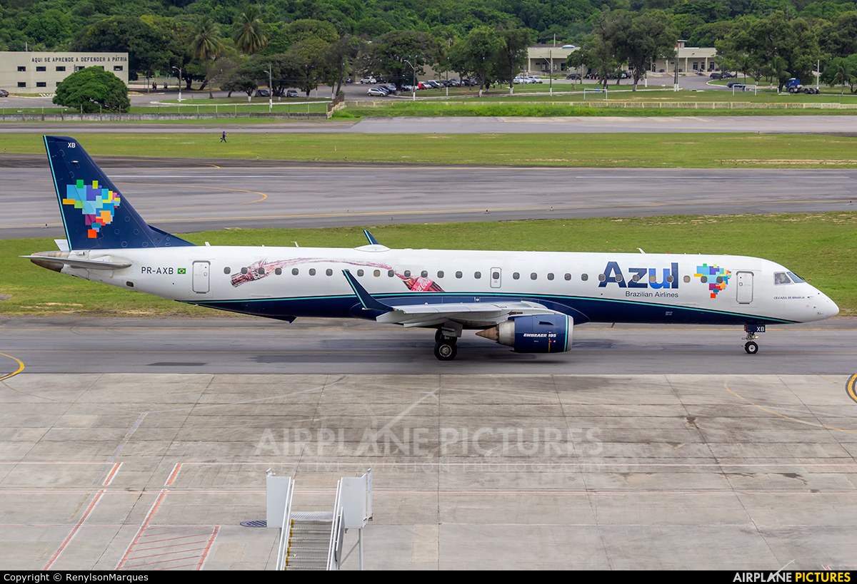 Azul Linhas Aéreas PR-AXB aircraft at Petrolina