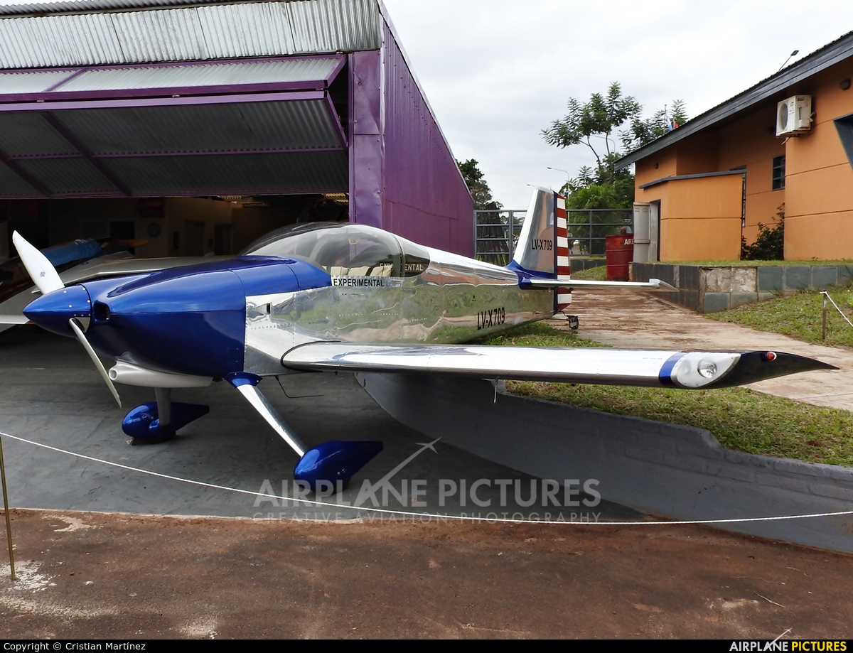 Private LV-X709 aircraft at Posadas International