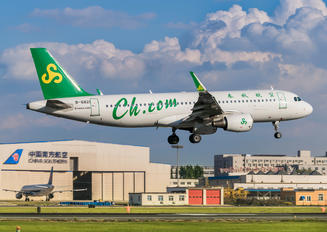 B-6821 - Spring Airlines Airbus A320