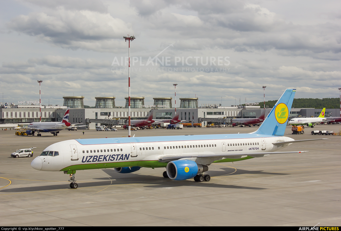 Uzbekistan Airways UK75704 aircraft at St. Petersburg - Pulkovo