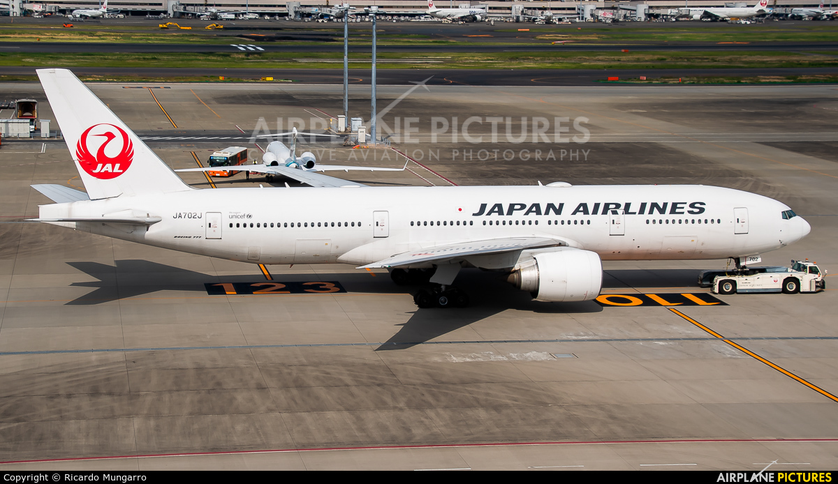 JAL - Japan Airlines JA702J aircraft at Tokyo - Haneda Intl