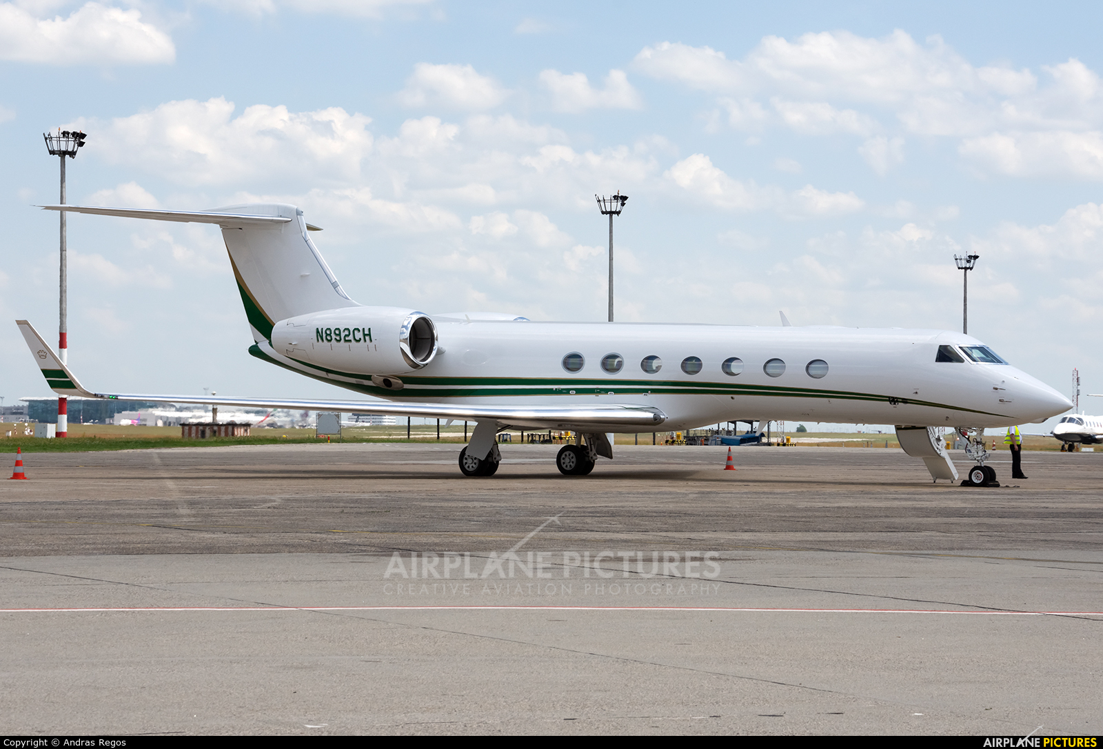 Private N892CH aircraft at Budapest Ferenc Liszt International Airport