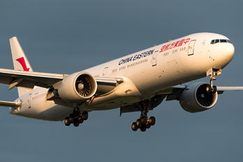 B-2021 - China Eastern Airlines Boeing 777-300ER