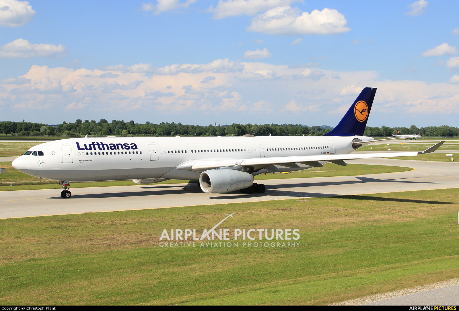 Lufthansa D-AIKC aircraft at Munich