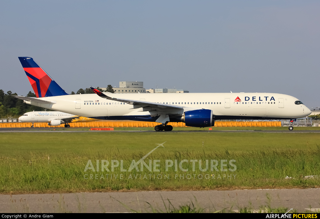 Delta Air Lines N507DN aircraft at Tokyo - Narita Intl