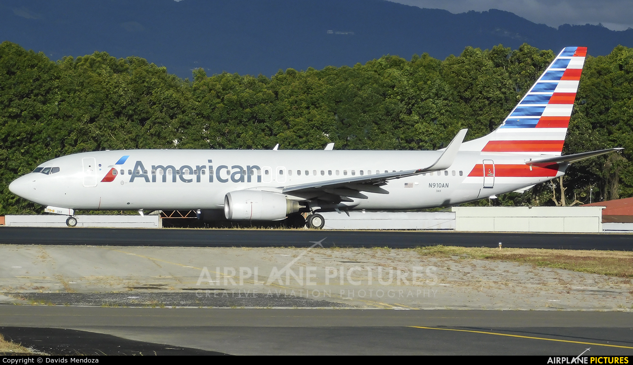 American Airlines N910AN aircraft at Guatemala - La Aurora