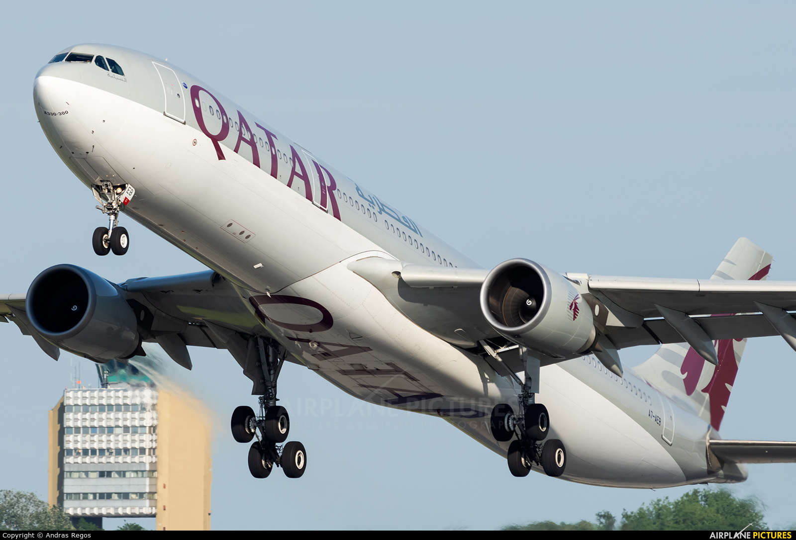 Qatar Airways A7-AEB aircraft at Budapest Ferenc Liszt International Airport