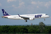 LOT - Polish Airlines SP-LMA image