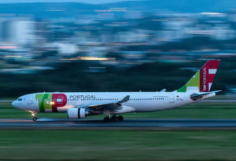 CS-TOM - TAP Portugal Airbus A330-200
