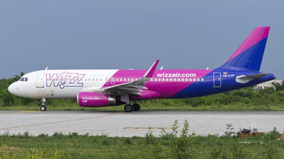 HA-LYS - Wizz Air Airbus A320
