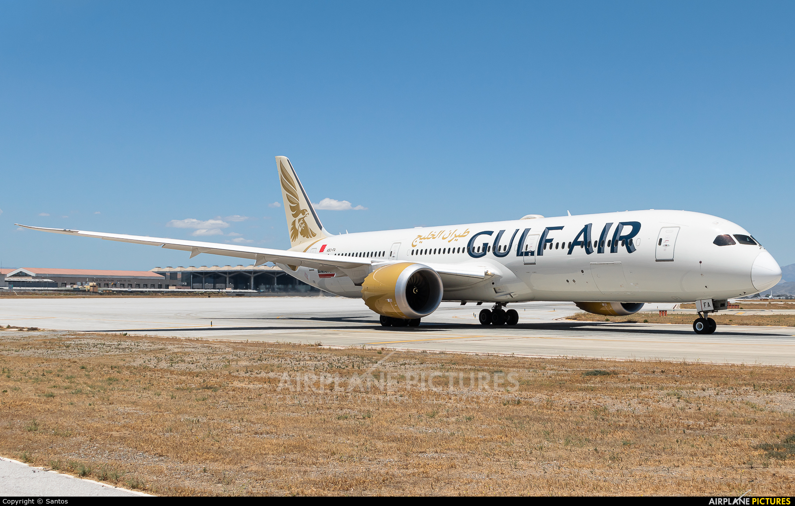 Details about   JC WINGS JC2134 1/200 GULF AIR BOEING 787-9 DREAMLINER A9C-FA WITH STAND 