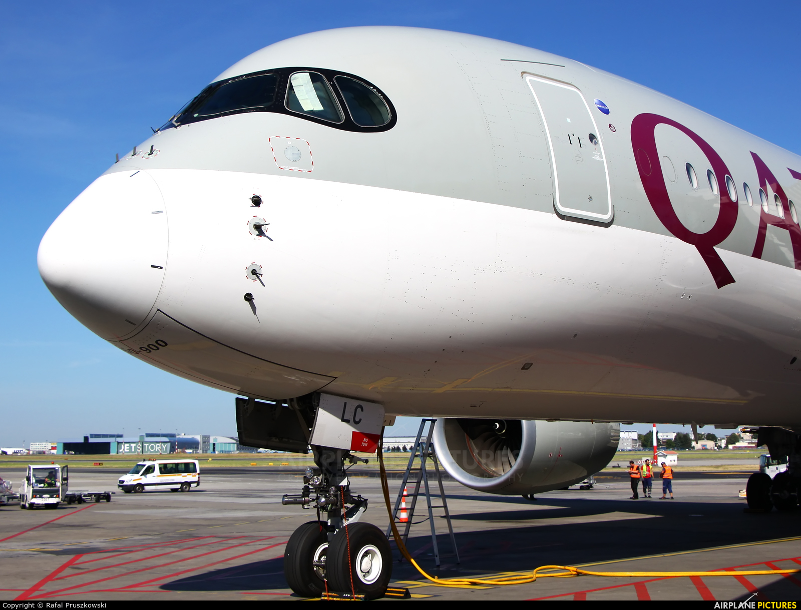 Qatar Airways A7-ALC aircraft at Warsaw - Frederic Chopin