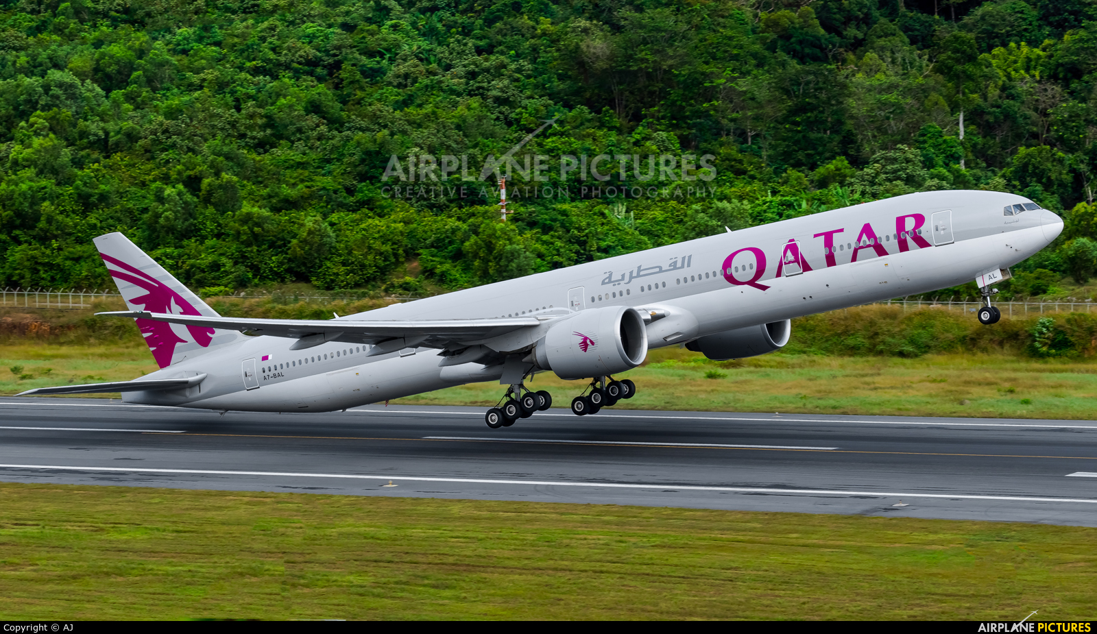 Qatar Airways A7-BAL aircraft at Phuket