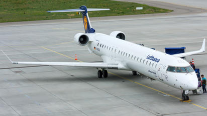 D-ACKB - Lufthansa Regional - CityLine Canadair CL-600 CRJ-900
