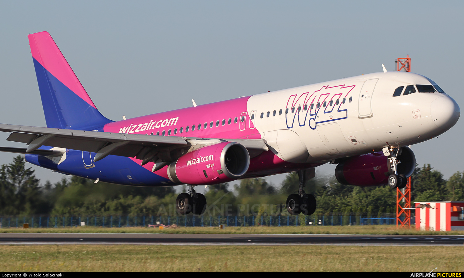 Wizz Air HA-LSA aircraft at Warsaw - Frederic Chopin