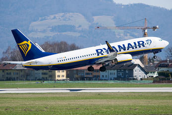 EI-DCN - Ryanair Boeing 737-800
