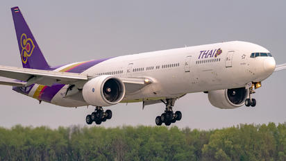 HS-TKK - Thai Airways Boeing 777-300ER