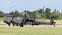- - USA - Army Boeing AH-64 Apache aircraft