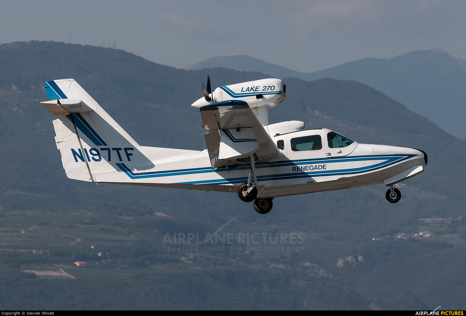 Private N197TF aircraft at Verona - Boscomantico