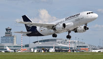 D-AILB - Lufthansa Airbus A319 aircraft