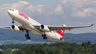 HB-JHF - Swiss Airbus A330-300